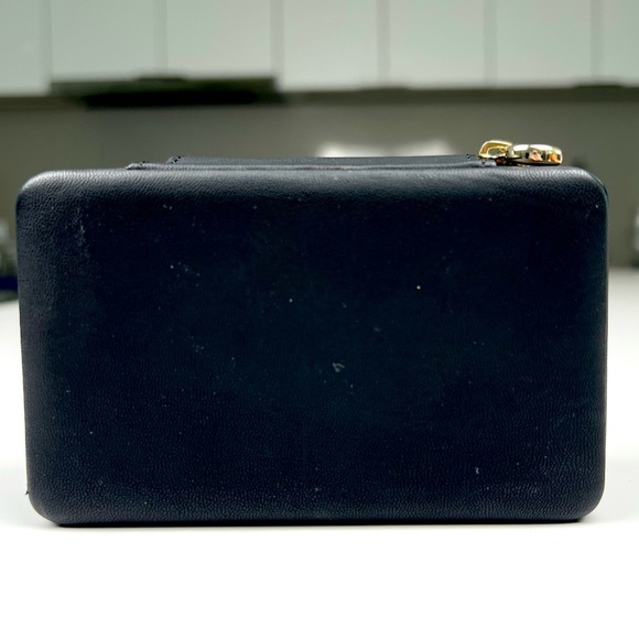 Dior Black and Gold Cosmetic Bag - Picture 3 of 7